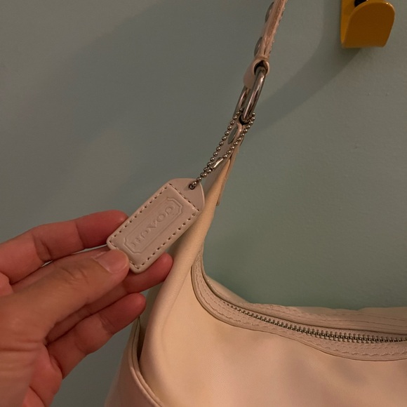 Coach shoulder bag - Picture 12 of 12